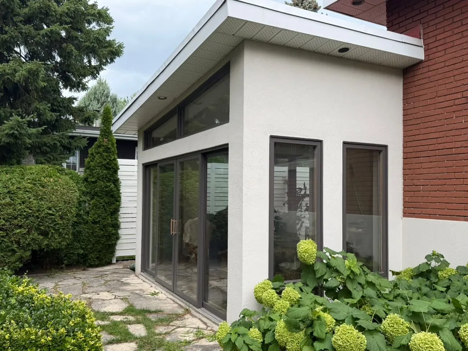 Extérieur résidentiel — projet à Boucherville dans notre galerie